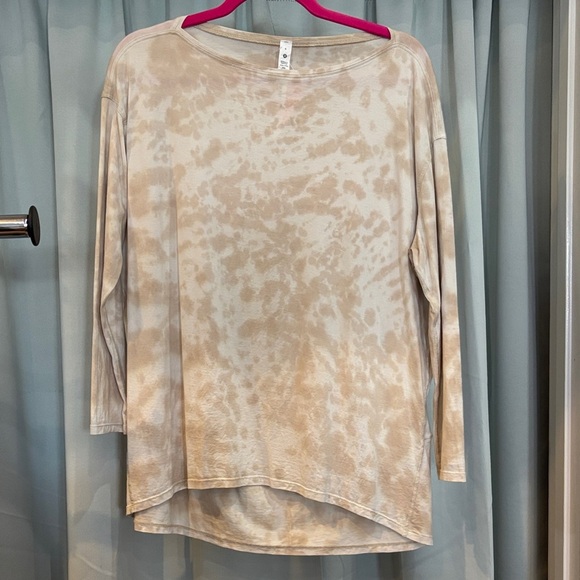 lululemon athletica Cream Tie-Dye Long Sleeve Top - Picture 1 of 2